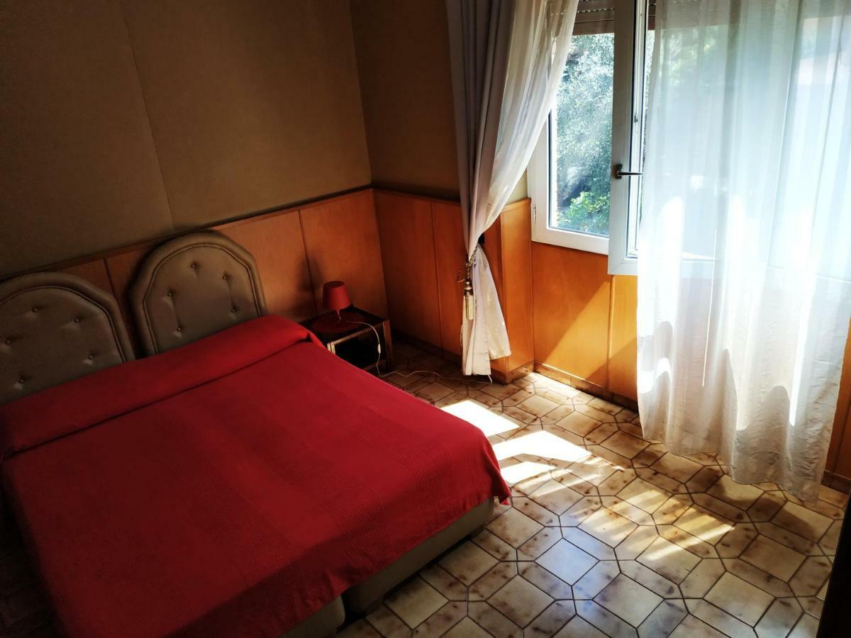 Residence Hotel Valery Monterotondo  Buitenkant foto
